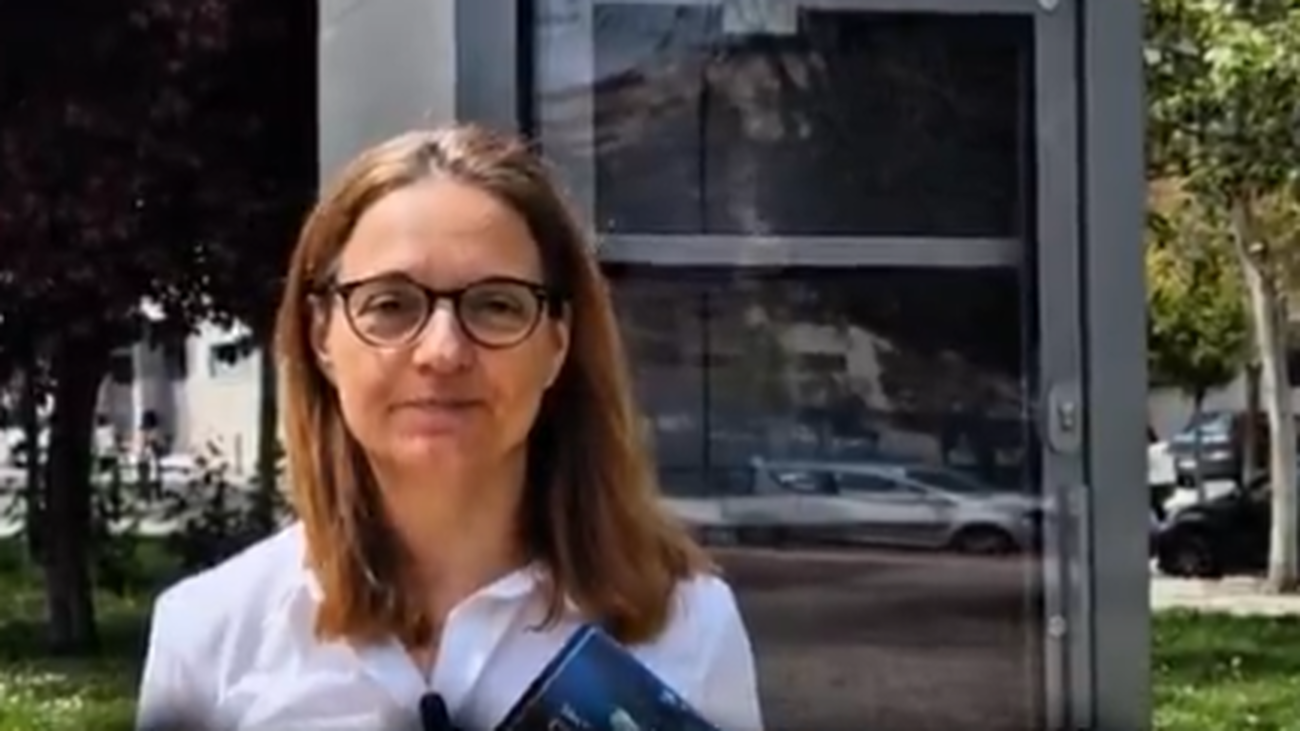 Getafe coloca 11 dispensadores de libros en la calle para fomentar la lectura
