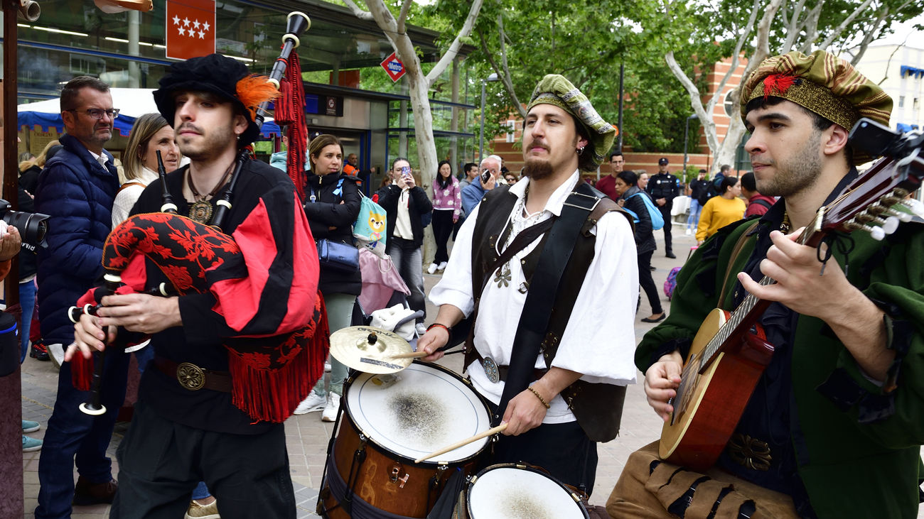 Animación musical en el  Mercado Renacentista de San Sebastián de los Reyes