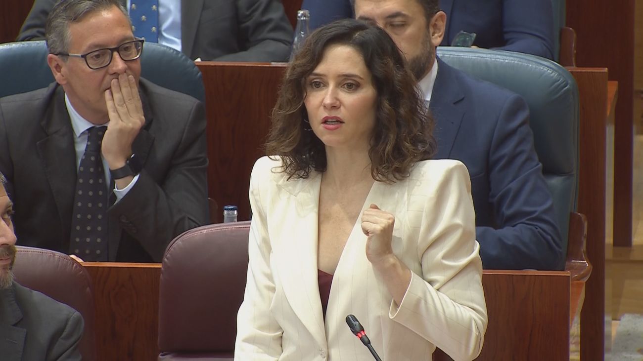 Ayuso afirma que Begoña Gómez es "la única que se lucra" con universidades públicas