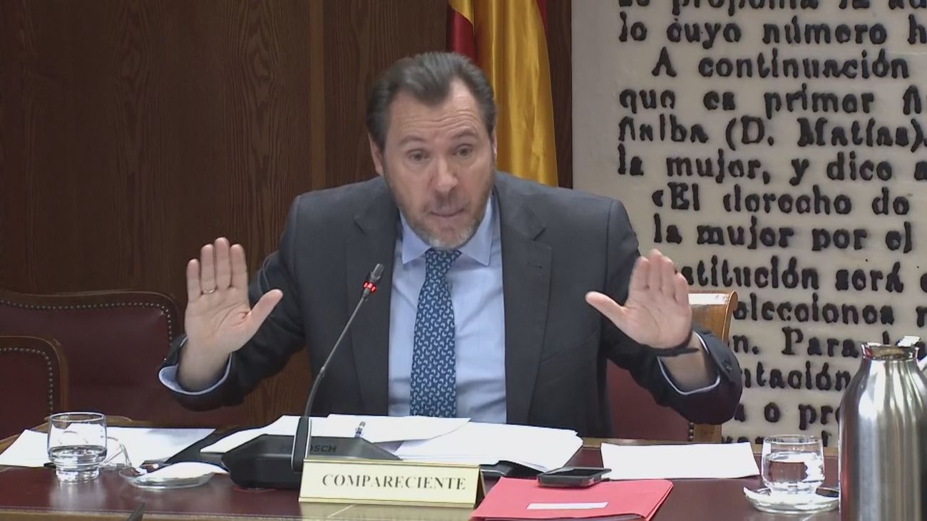 El PP sugiere que Puente conocía a Jéssica Rodríguez y el ministro amenaza con irse del Senado