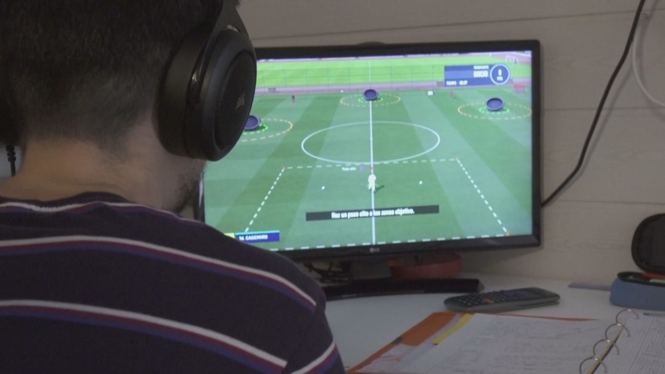 Los médicos insisten: el abuso de las pantallas requerirá tratamiento médico