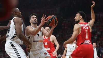 77-71. El Real Madrid se estampa por segunda vez en casa del Olympiacos