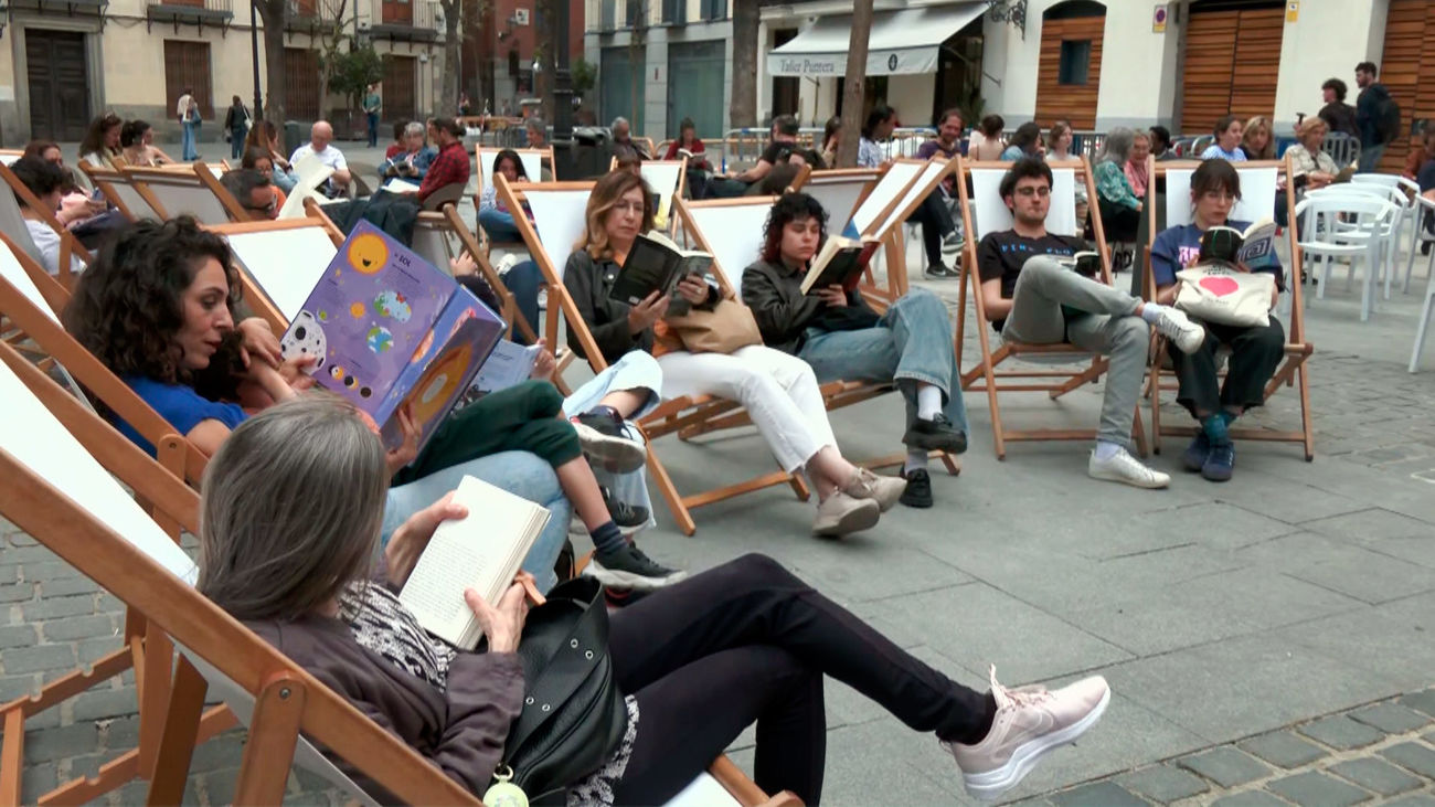 Madrid celebra la 20ª edición de la Noche de los Libros