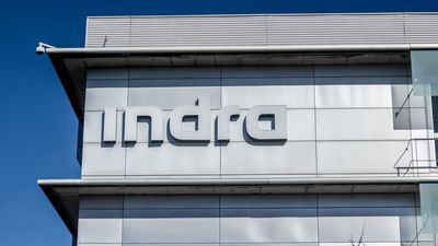 Indra cae casi un 4% en Bolsa tras conocerse que estudia una fusión con Escribano