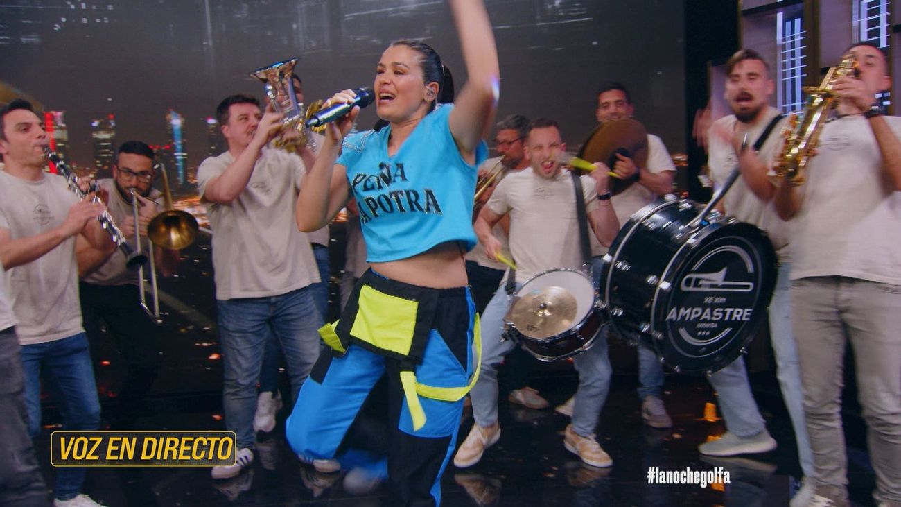 Isabel Aaiún presenta 'El Himno de Mi Peña', su nueva apuesta para conquistar el verano