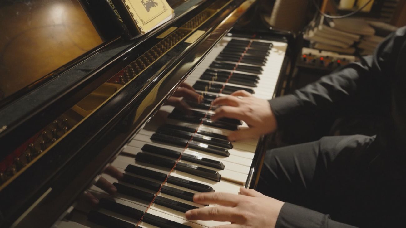 Las tardes de jazz llenan de magia y ritmo el Café de la Ópera de Madrid