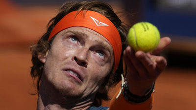 Mutua Madrid Open se queda sin campeón; Rublev, eliminado