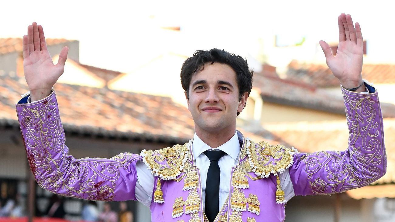 García Pulido, dos orejas por una tarde de mucho temple en Colmenar de Oreja