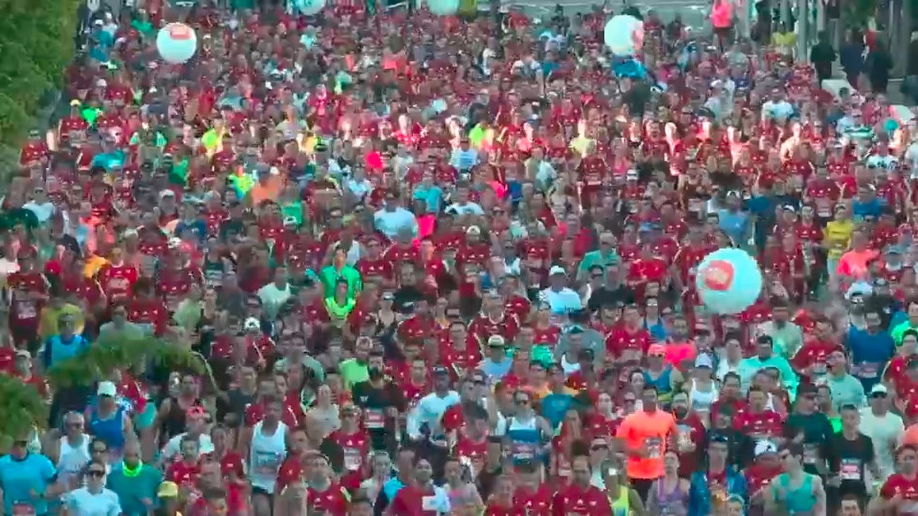 Una marea de 45.000 corredores toman las calles de Madrid en la fiesta del maratón