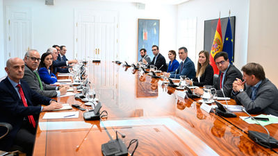 Sánchez pide colaboración a las eléctricas para identificar las causas del apagón