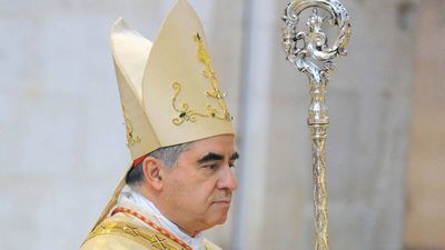 El cardenal que fue apartado por el papa Francisco no participará en el Cónclave