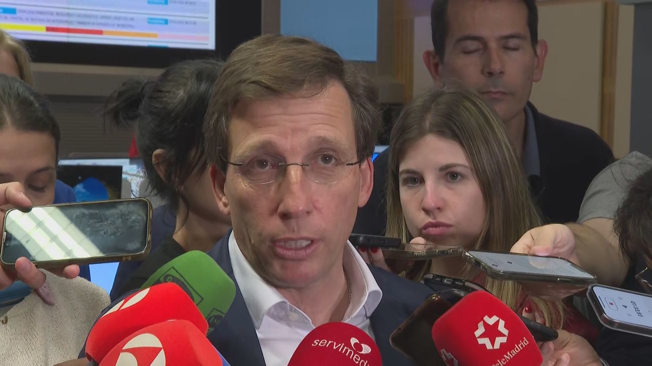 Almeida denuncia la falta de comunicación del Gobierno central durante el apagón: "Me sentí huérfano de explicaciones"