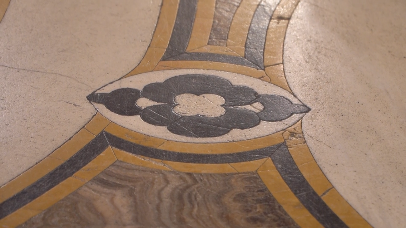 'Su Majestad Escoja': la historia de los mármoles del Palacio Real