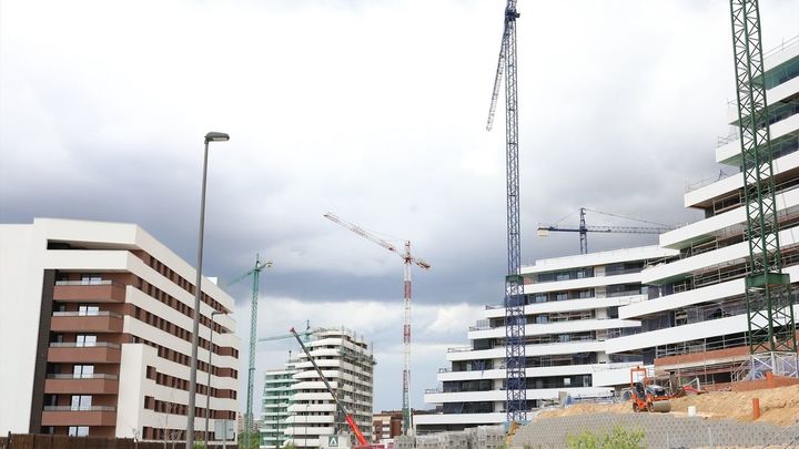 Construcción de viviendas en Tres Cantos, Madrid