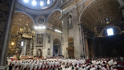 El Vaticano concluye los nueve días en memoria de Francisco y se encamina al Cónclave