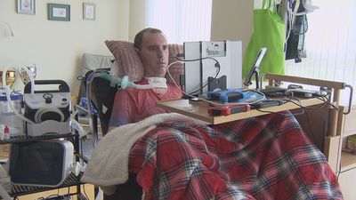 Jorge Murillo, enfermo de ELA:  "El Gobierno se sigue riendo en nuestra cara"