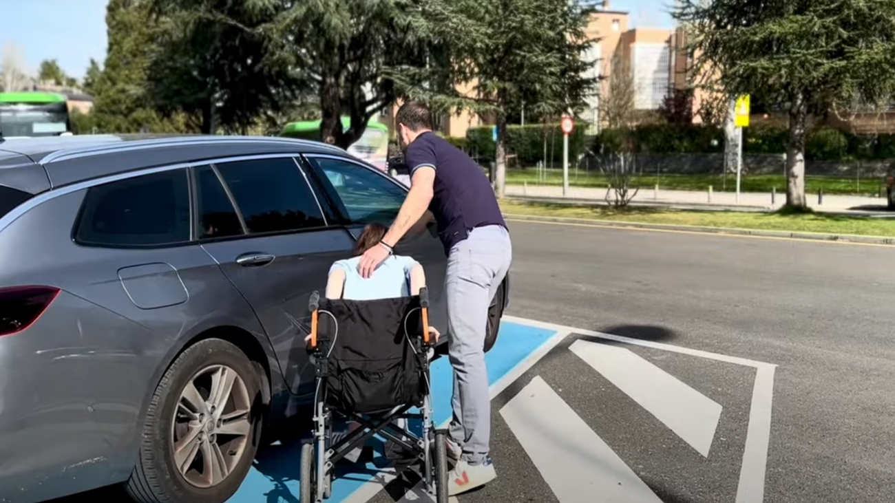 Campaña del Ayuntamiento de Majadahonda sobre las plazas reservadas