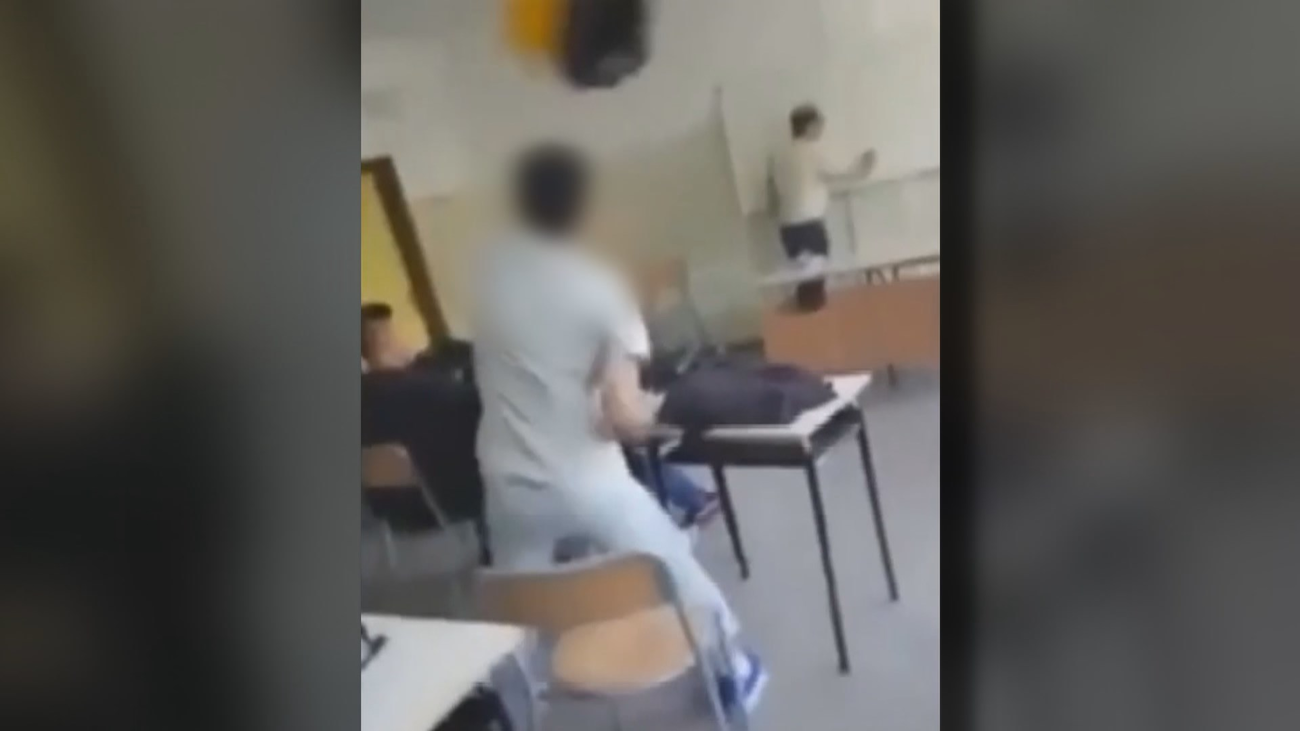La mitad de los docentes de la escuela pública han sufrido algún tipo ...