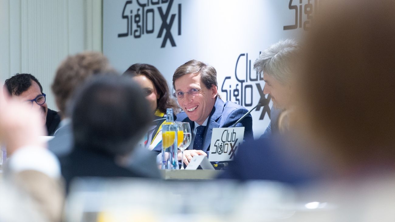 Almeida, sobre su reelección: "Hacer las cosas bien ahora y dentro de dos años... ya veremos"