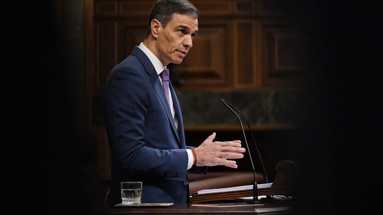 Sánchez exime a las renovables del apagón y ve irresponsable hacer campaña por la energía nuclear