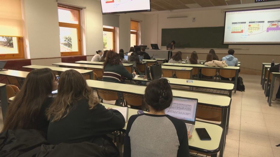 Abre el plazo para solicitar las becas para el curso 2026-2027 en enseñanzas universitarias y no universitarias