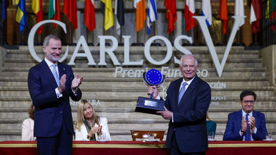 Borrell anima a un "rearme sólido" de Europa para "sobrevivir al abismo"