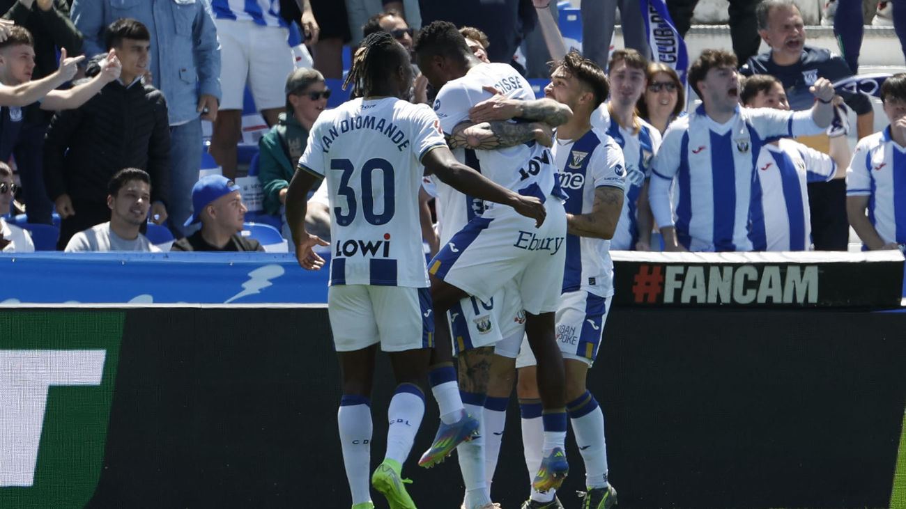 Jugadores del Leganés celebran un gol al Espanyol