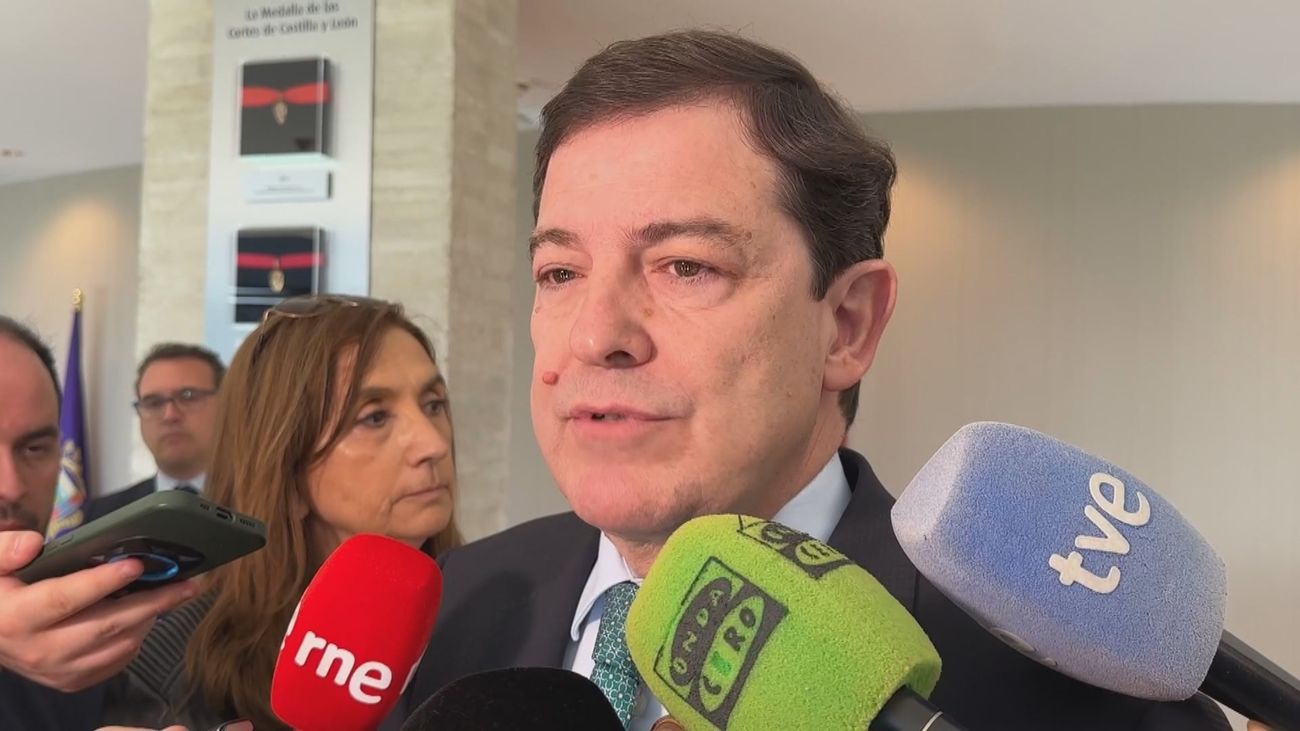 Mañueco denuncia la presencia de pirómanos que están actuando en Castilla y León