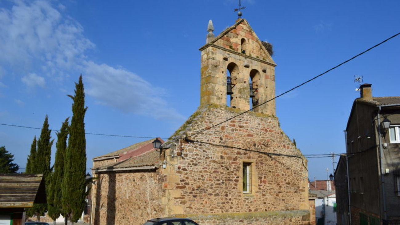 Bolsa de empleo para gestor de piscina municipal en Gargantilla del Lozoya y Pinilla de Buitrago