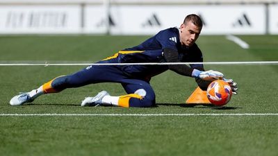 Ancelotti solo recupera a Lunin para la visita a Sevilla