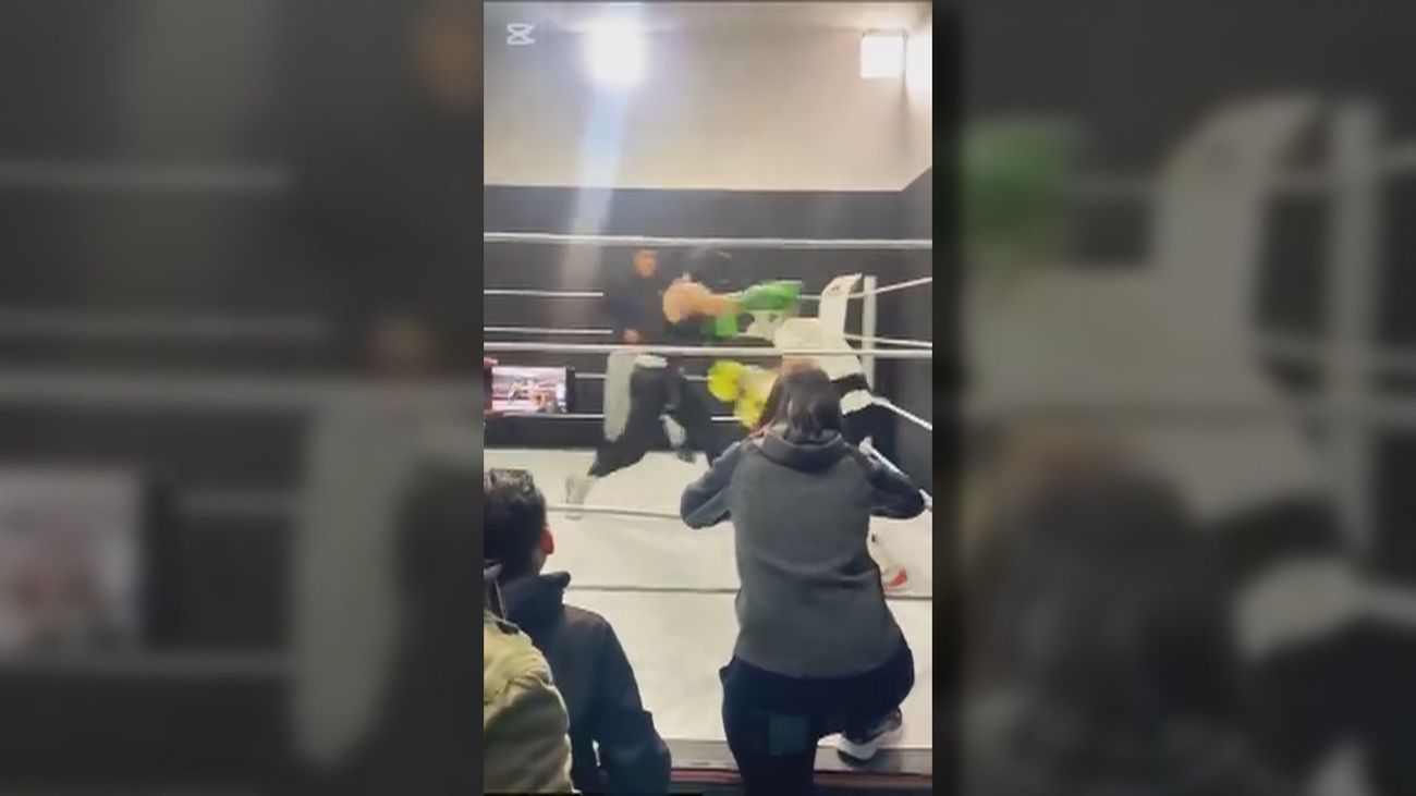 Desalojadas un centenar de personas en una velada ilegal de boxeo en Usera