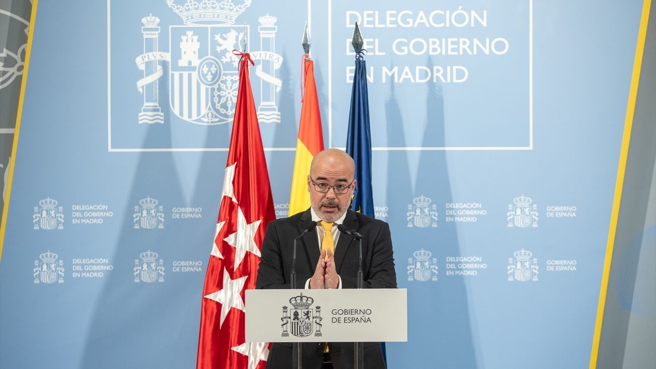 El delegado del Gobierno pide al Ayuntamiento que asuma sus competencias con los sintecho de Barajas