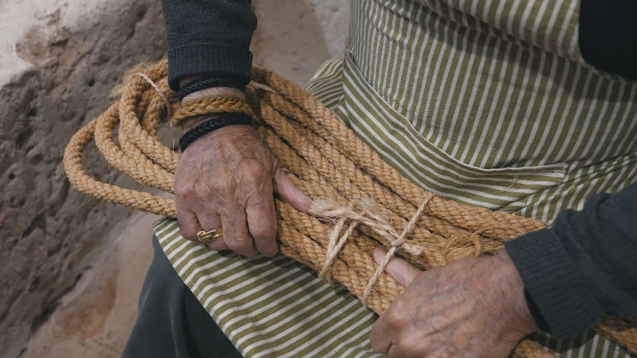 La profesión que representa a Villarejo de Salvanés: el espartero