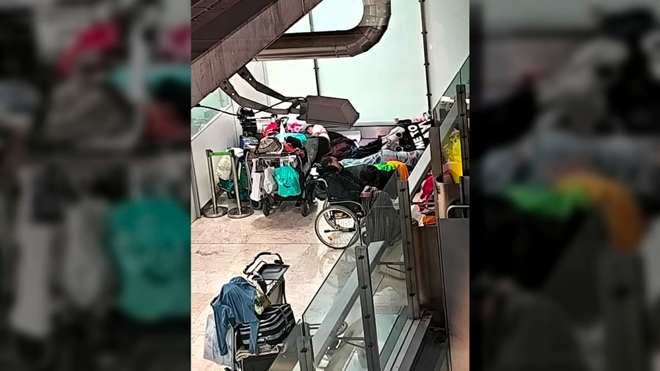 Crece la tensión en Barajas: varios baños de la T-2 aparecen destrozados