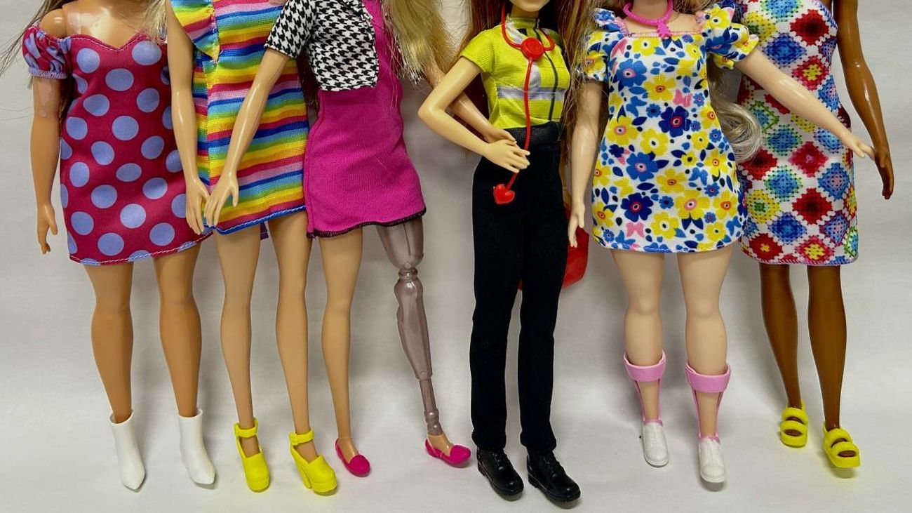 Barbie abandona los tacones y se pasa al zapato plano