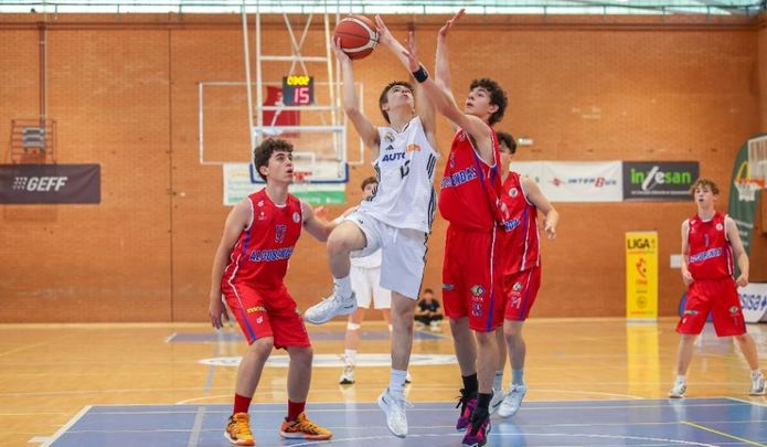 Real Madrid - Funda Alcobendas / FBM