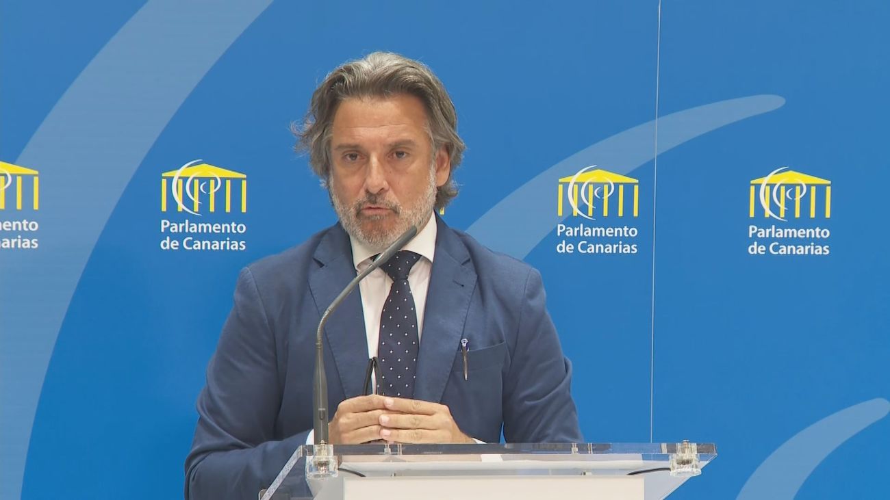 El diputado socialista Gustavo Matos dice que su relación con el presunto narco libanés se limita a un café