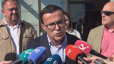 Gallardo dice que su entrada en la Asamblea extremeña le dará "garantías de justicia" ante la "indefensión" que sufre