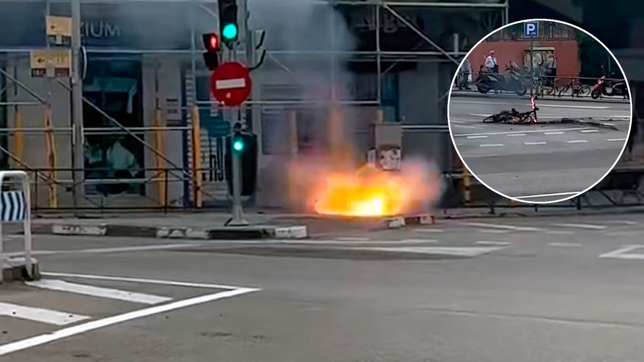 Impacta verlo y escucharlo... así ha explotado una bicicleta eléctrica en plena calle en Puerta del Ángel