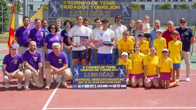 Sergio Redondo se lleva el Torneo Ciudad de Torrejón de Tenis