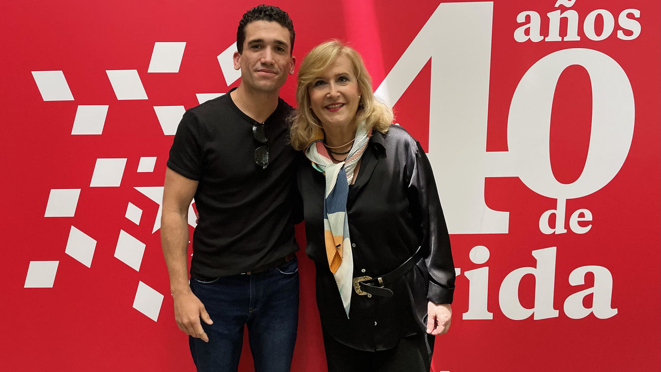 Jaime Lorente y Nieves Herrero