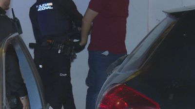 Detenido el conductor de un taxi tras una persecución policial en Carabanchel