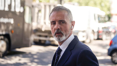 Murtra recibió a Begoña Gómez en Indra por la cátedra de la Complutense