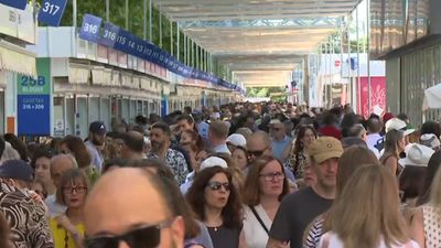 Telemadrid y Onda Madrid emiten una programación especial desde la 84ª Feria del Libro