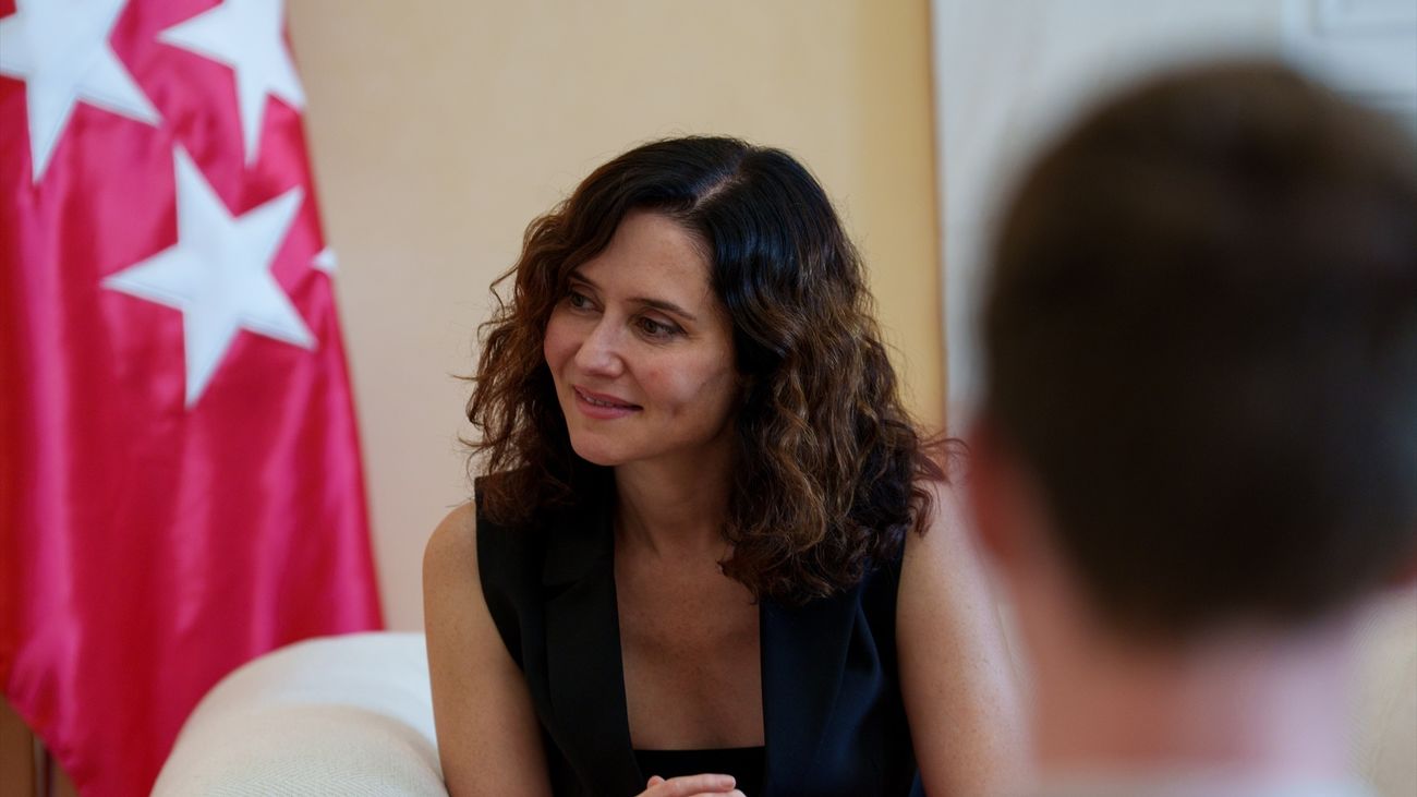 Ayuso carga contra la nueva cesión del PSOE a los separatistas catalanes