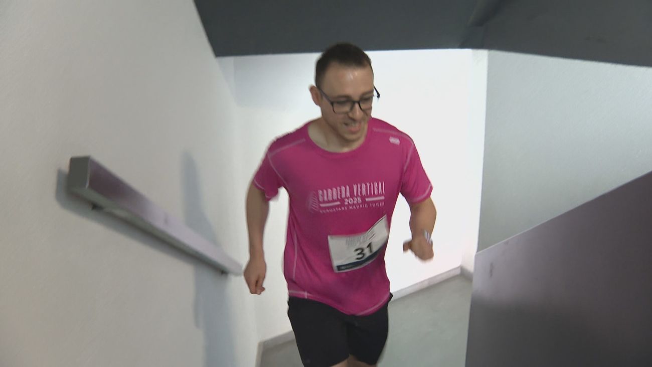 David Robles y Virginia López vencen en la Carrera Vertical del Eurostars Madrid Tower