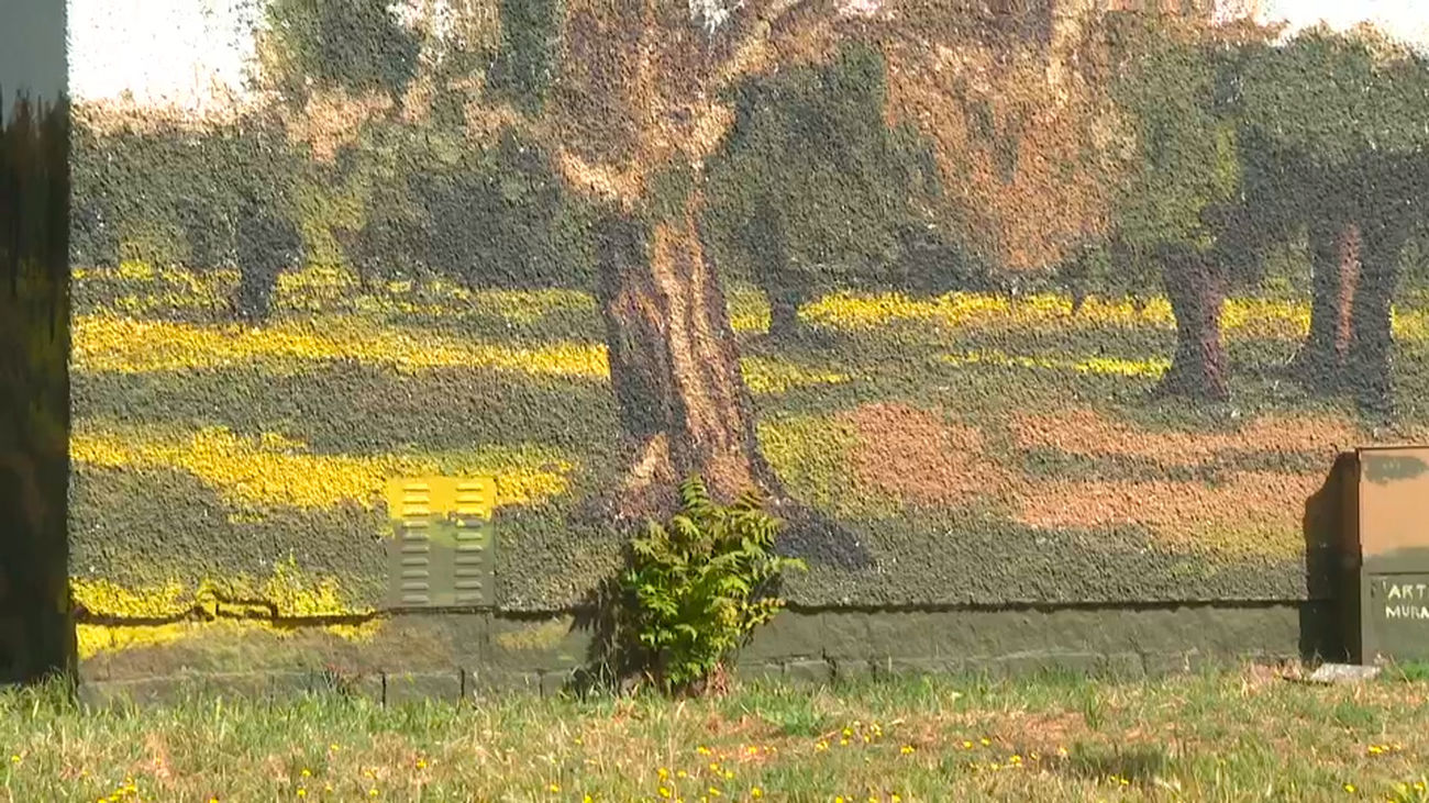 Murales artísticos para 'camuflar' las casetas de transformadores de luz en Boadilla