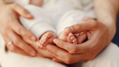 El Ayuntamiento de Madrid impulsa la natalidad: ayudas directas para bebés nacidos o adoptados desde el 1 de junio