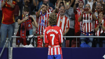 La afición del Atlético, feliz con la renovación de Griezmann