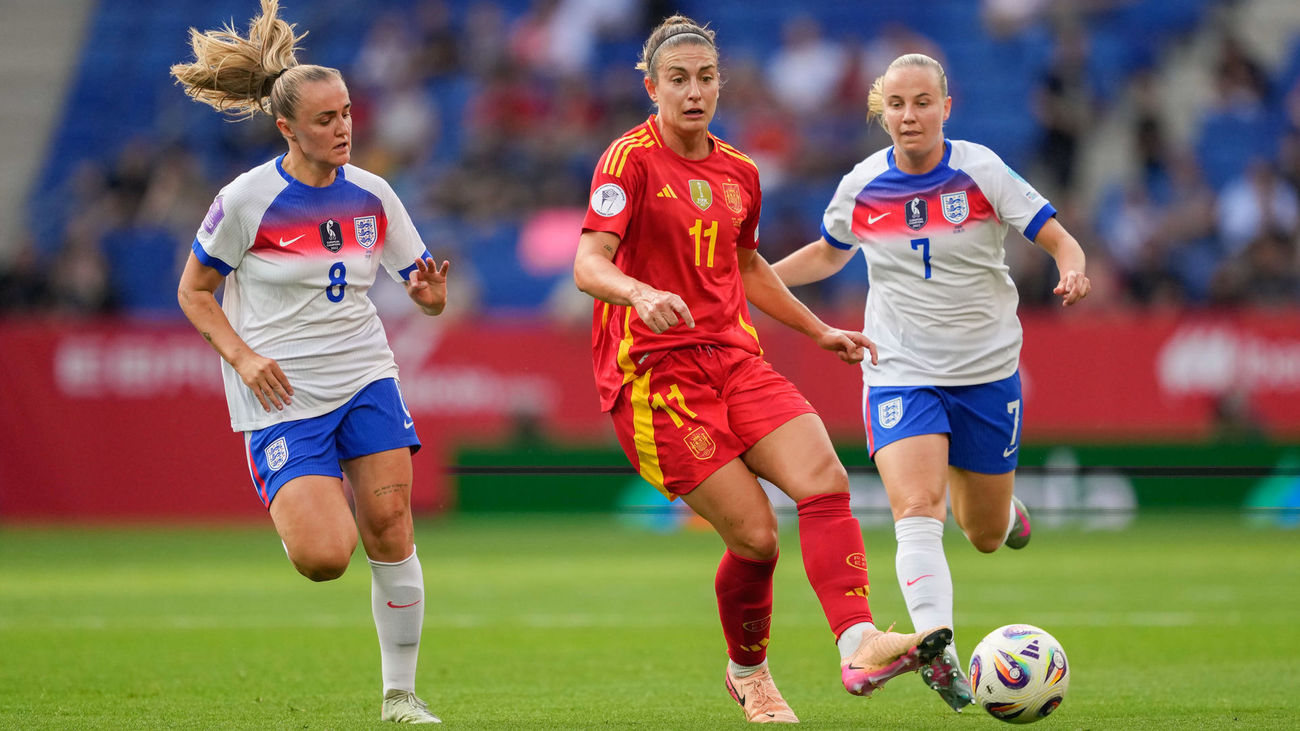 Alexia Putellas ante Inglaterra